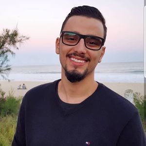 Meet your Posher, Luiz